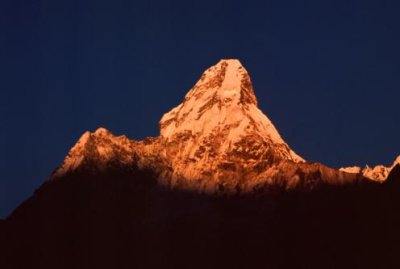 1995008060 Ama Dablam sunset.JPG