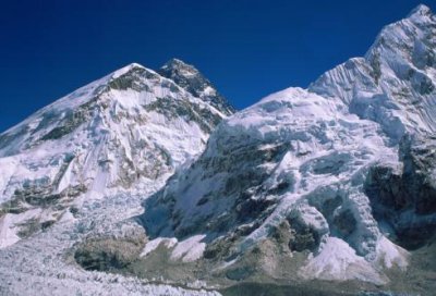 1995009058 Khumbu Icefall Everest.jpg