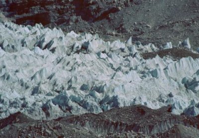 1995009065 Khumbu glacier.jpg