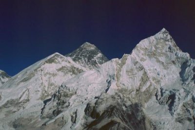 1995009072 Everest and Nuptse.jpg