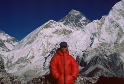 1995009076 Paul Everest.jpg