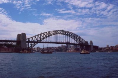 1995011009 Sydney Harbour Bridge.jpg