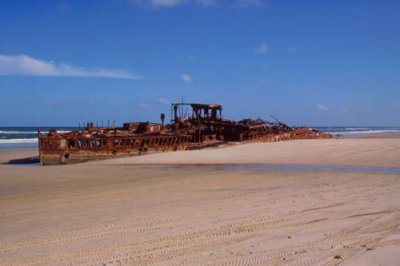 1996012009 Maheno Shipwreck Fraser.jpg