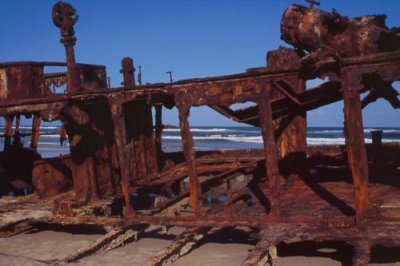 1996012012 Maheno Shipwreck Fraser.jpg
