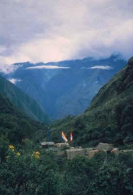1996016065 Rio Pacamayo Inca Trail.jpg