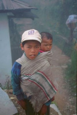 1997021094 Boy and Baby Sete.jpg