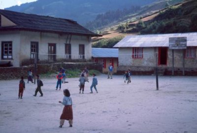 1997022016 School Junbesi.jpg
