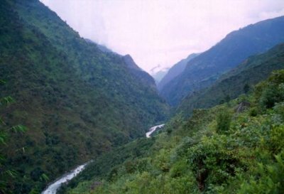 1997022040 Dudh Kosi Valley.jpg