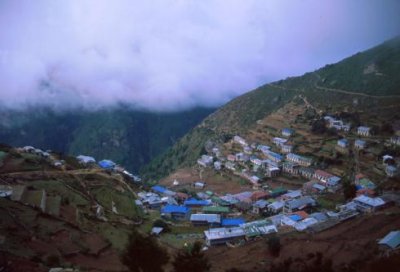 1997023010 Cloud above Namche.jpg