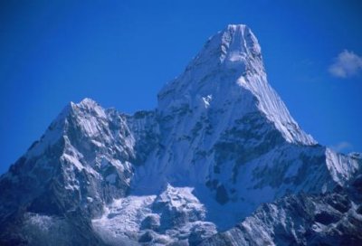 1997023022 Ama Dablam close up.jpg
