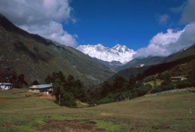 1997023041 Everest from Tengboche.jpg