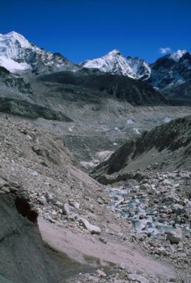 1997023089 Khangri glacier.jpg