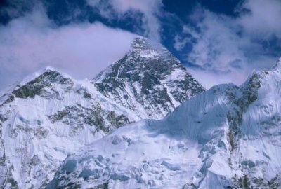 1997024026 Southwest face of Everest.jpg