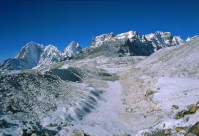 1997024057 Snow covered Khumbu Valley.jpg