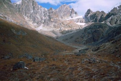 1997024072 Cho La Dzongla.jpg