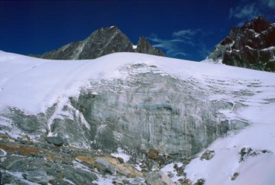 1997024079 Terminus Cho La glacier.jpg