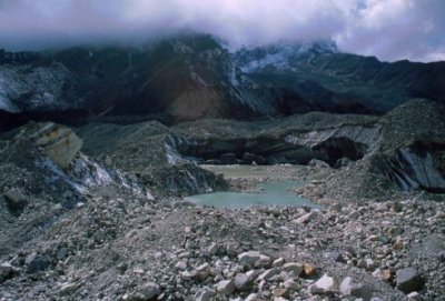 1997024088 Ngozumpa Glacier.jpg