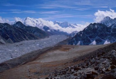 1997024094 Cholatse Ngozumpa glacier.jpg