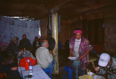 1997025008 Inside lodge Gokyo.jpg