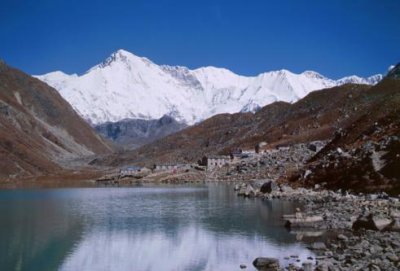 1997025015 Cho Oyu and Third Lake.jpg