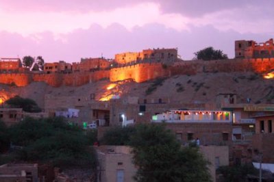 2014079025 Jaisalmer Fort twilight.JPG