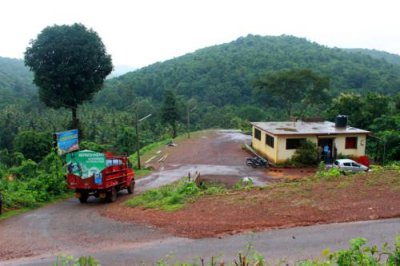 2014079815 Countryside near Ponda Goa.JPG