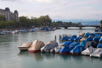 2014081064 Lemmit River Zurich.JPG