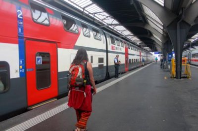 2014081081 Train in Zurich.JPG