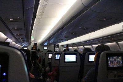 2015080049 Onboard Lufthansa A340.jpg