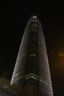 2015080167 IFC building Hong Kong.jpg