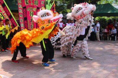 2015080319 Dragon Dancers Kowloon.jpg