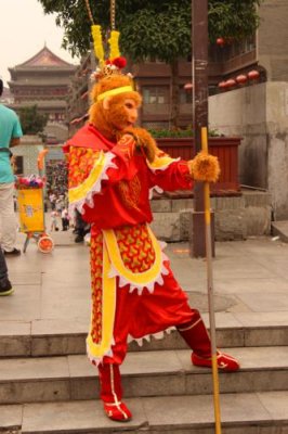 2015081868 Monkey man Xian.jpg