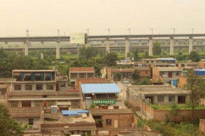 2015081950 Xian Suburbs.jpg