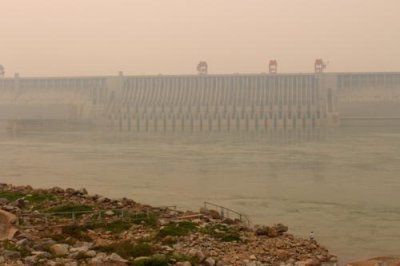 2015081496 Three Gorges Dam front.jpg
