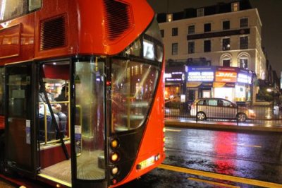 2016033031 London Bus.jpg