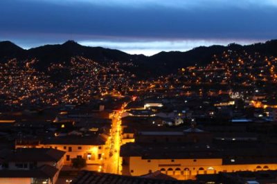 2016033273 Twilight over Cusco.jpg