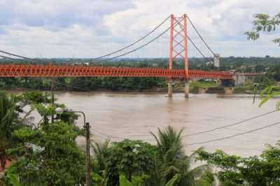 2016033584 Bridge Rio Madre de Dios.jpg