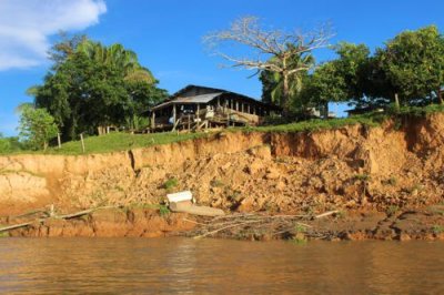 2016034303 River erosion Madre de Dios.jpg
