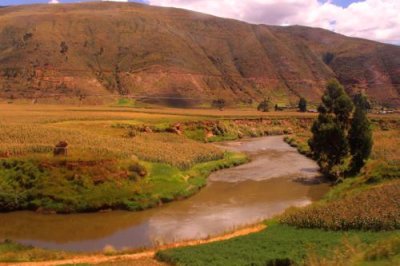 2016044661 Urubamba River.jpg