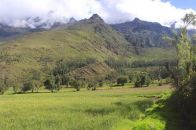 2016044916 Urubamba Valley.jpg