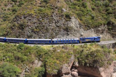2016044948 Peru Rail Urubamba Valley.jpg