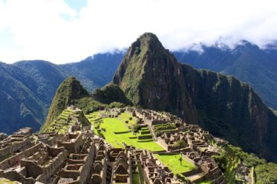 2016045543 Overlooking Machu Picchu.jpg