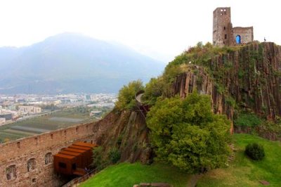2016108168 Castel Firmiano Bolzano.jpg