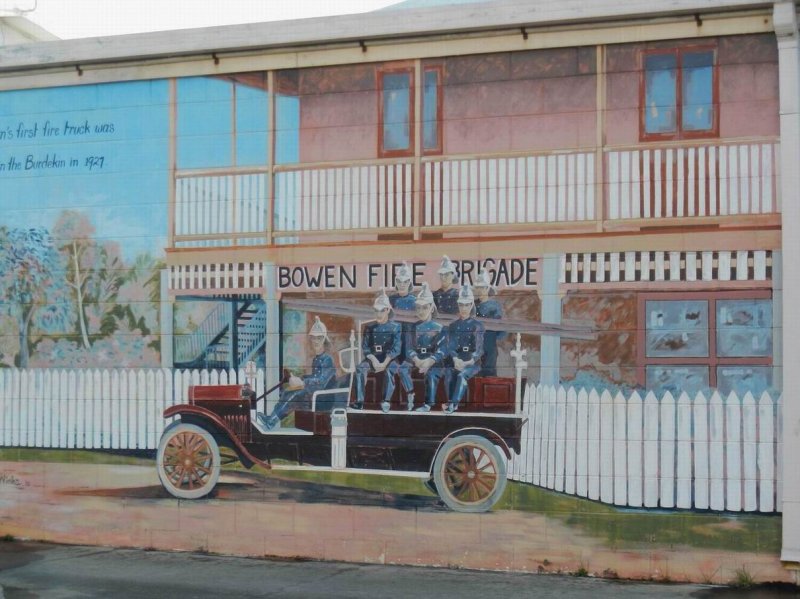 BowenQld2014_Murals_2964.JPG