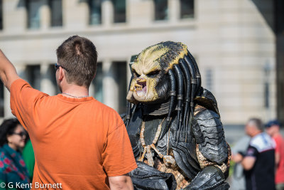 Berlin Predator Costume