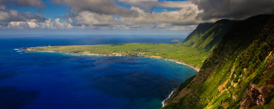 Hawaii - MOLOKAI        by Rob DeCamp