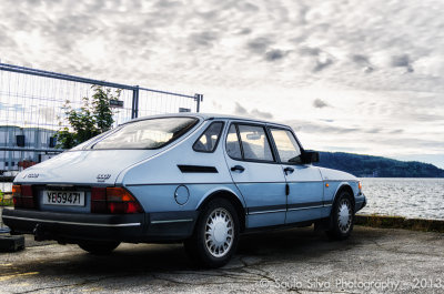 Beautiful specimen of Saab 900i parked at Sandviksveien