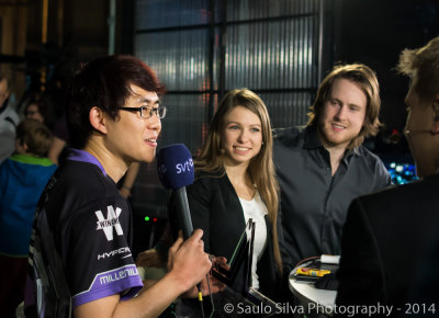 ForGG in the interview for the swedish broadcast with his teammate Maddelisk