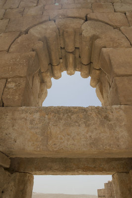 Jordan Qasr el-Hallabat 2013 0593.jpg