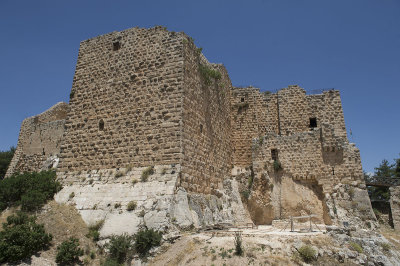 Jordan Ajlun Castle 2013 0925.jpg